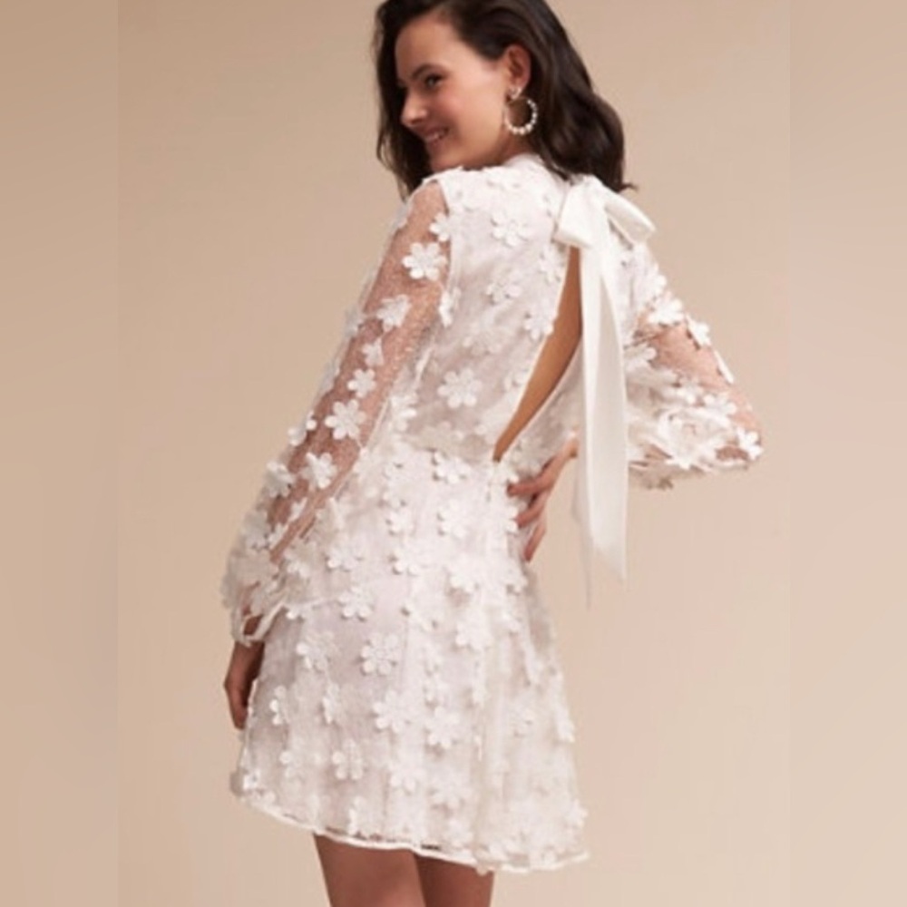 Anthropologie Stevie May White 3D Floral dress Size SMALL